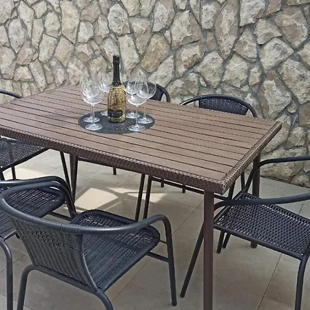 Apartment Holiday Novalja Exterior photo