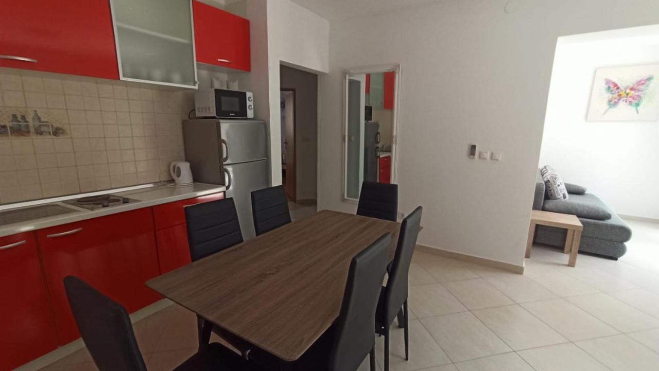 Apartment Apartment Holiday *